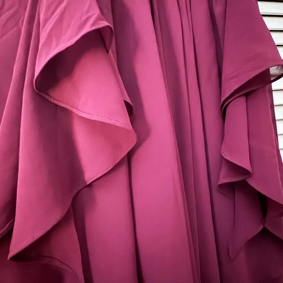 ♥️ Maroon / Burgundy Windsor Prom Dress ♥️ - Picture 2 of 8